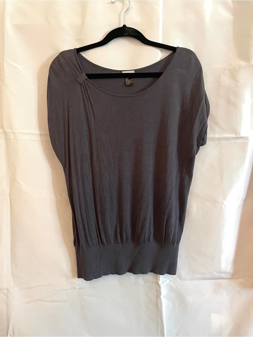 H&M Women’s Grey Short Sleeve Scoop Neck Top M